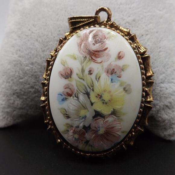 Vintage Floral Porcelain Oval Pendant, Bamboo Design Frame, No Chain, 2 3/8 Inch - Picture 2 of 10